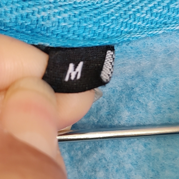 CMA Music Festival Blue Hoodie with Kangaroo Pocket - Picture 6 of 8